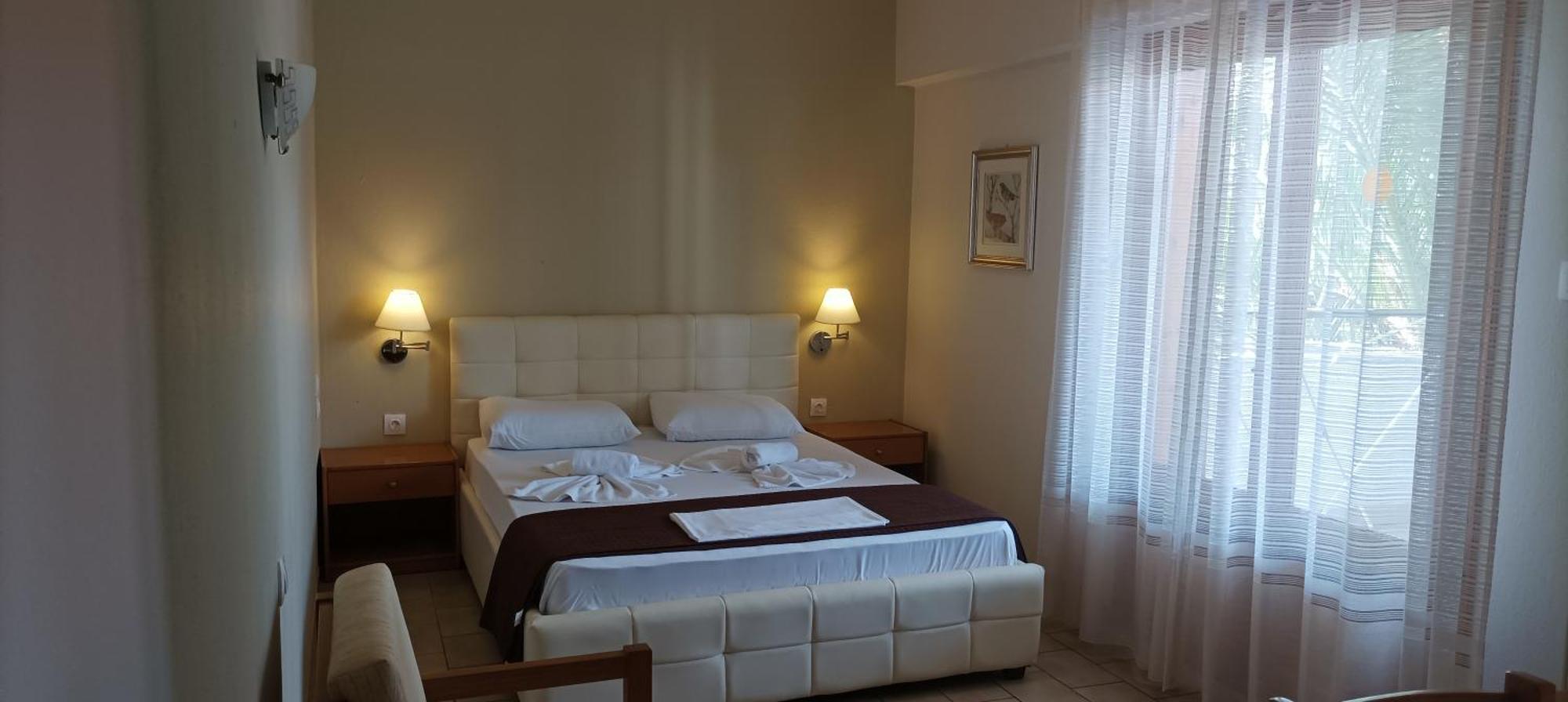 Vanta Hotel Limenas  Buitenkant foto