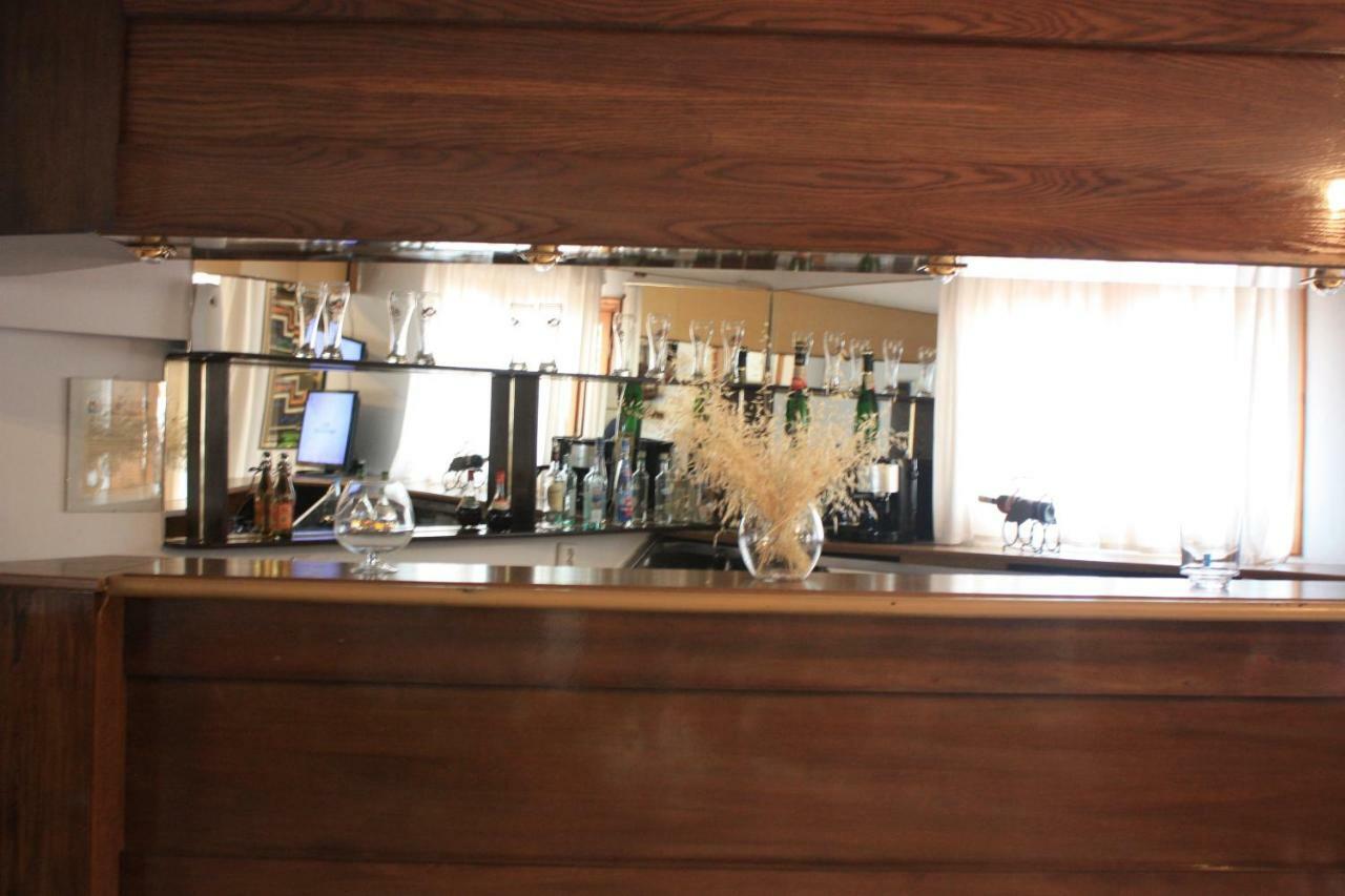 Vanta Hotel Limenas  Buitenkant foto